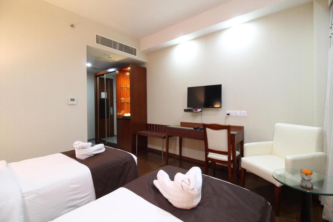 เบสต์ เวสเทิร์น ติรุปาตี Hotel Chittoor ภายนอก รูปภาพ